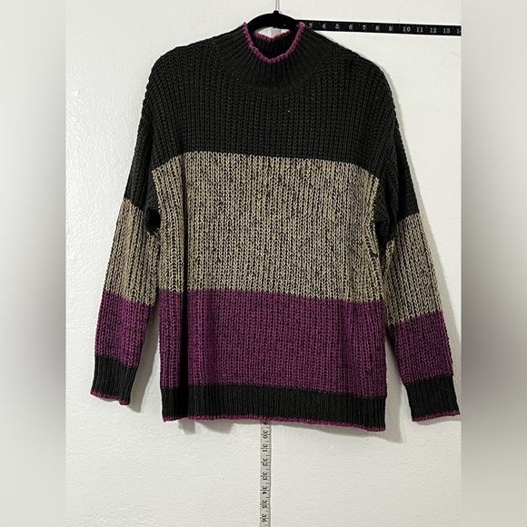 Multi-colored Chunky Oversized Sweater S/M - Picture 9 of 10
